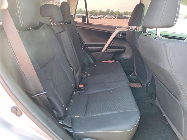 2018 TOYOTA RAV4 Adventure/XLE
