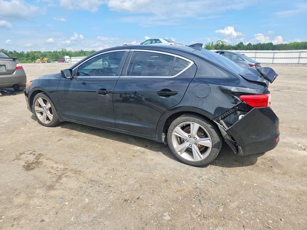 2013 ACURA ILX 20 TECH