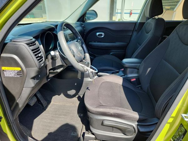 2018 KIA SOUL Base