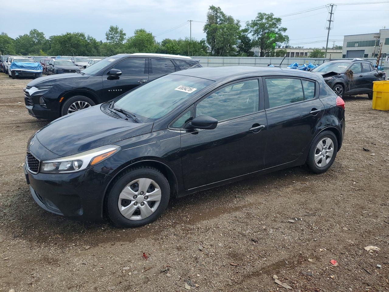 2017 KIA FORTE5