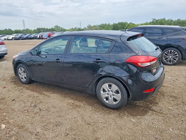 2017 KIA FORTE5
