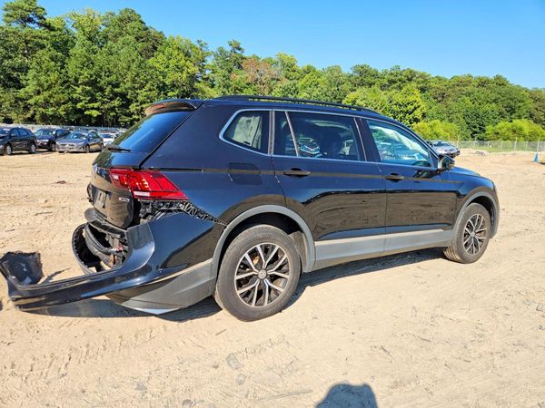 2021 VOLKSWAGEN TIGUAN