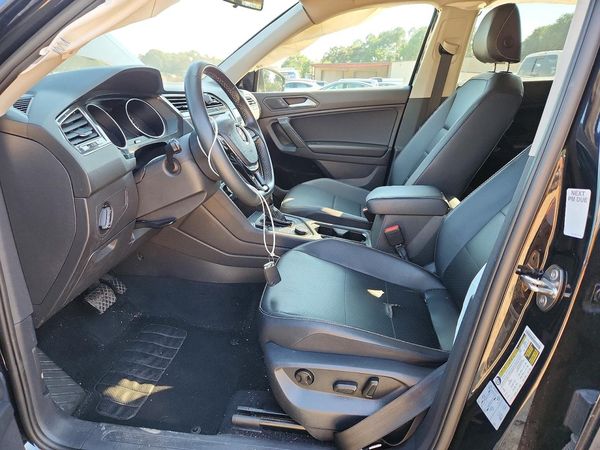 2021 VOLKSWAGEN TIGUAN