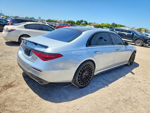 2022 MERCEDES-BENZ S