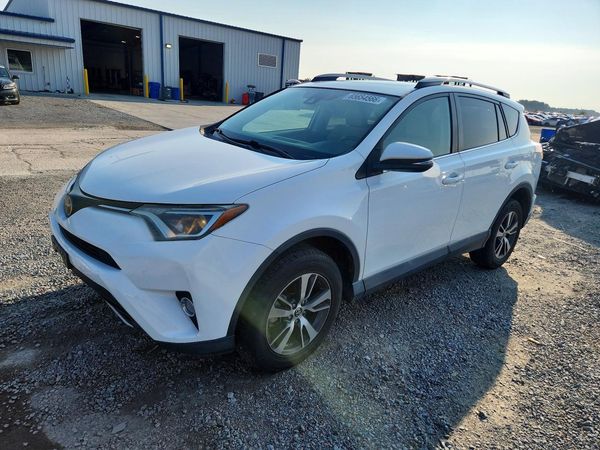 2018 TOYOTA RAV4 Adventure/XLE