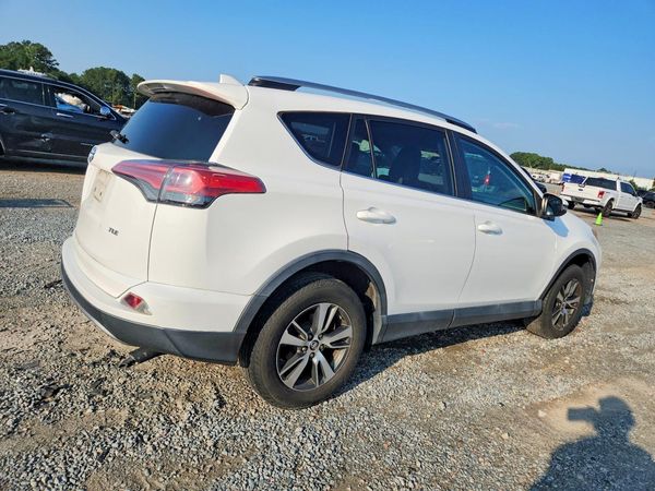 2018 TOYOTA RAV4 Adventure/XLE