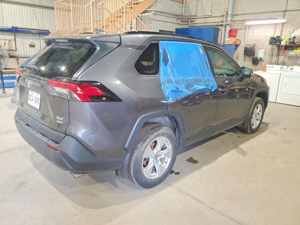 2021 TOYOTA RAV4 XLE HV