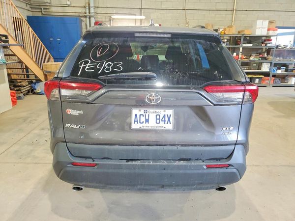 2021 TOYOTA RAV4 XLE HV