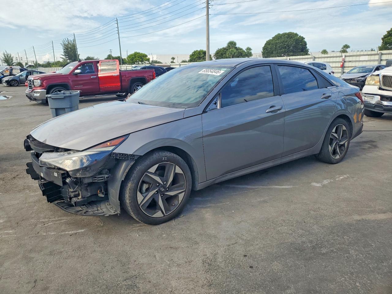 2022 HYUNDAI ELANTRA