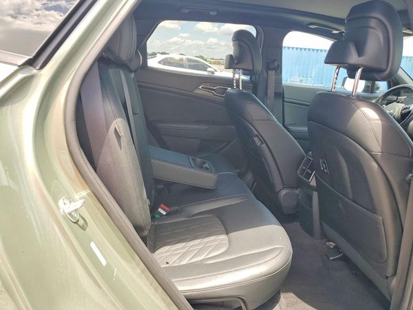 2025 KIA SPORTAGE X-LINE