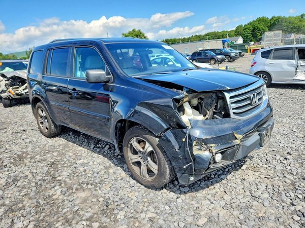 2015 HONDA PILOT SE — Passenger 3/4
