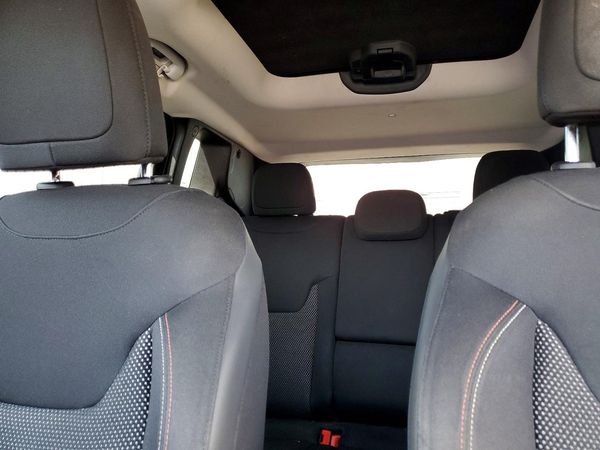 2016 JEEP RENEGADE LATITUDE 4X2