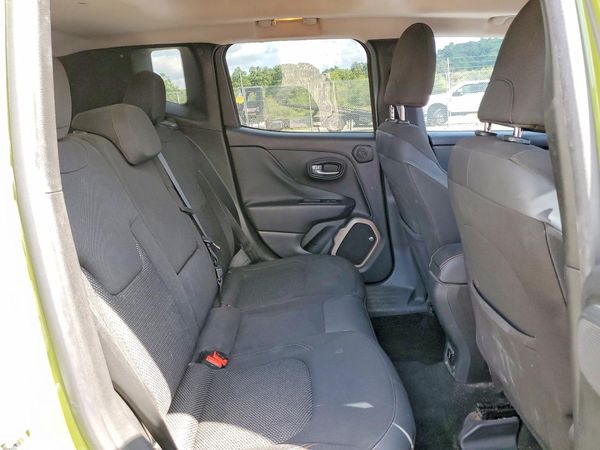 2016 JEEP RENEGADE LATITUDE 4X2