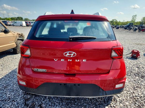 2022 HYUNDAI VENUE