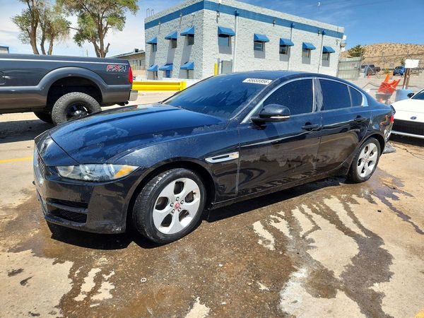 2017 JAGUAR XE