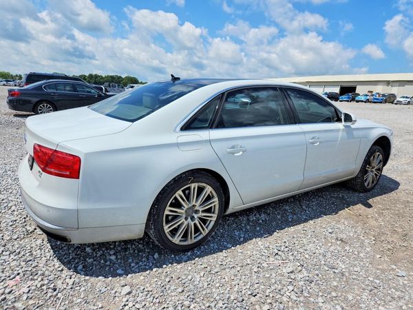 2014 AUDI A8
