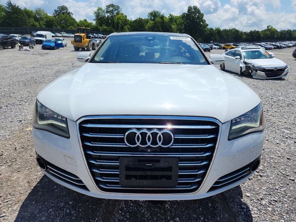 2014 AUDI A8