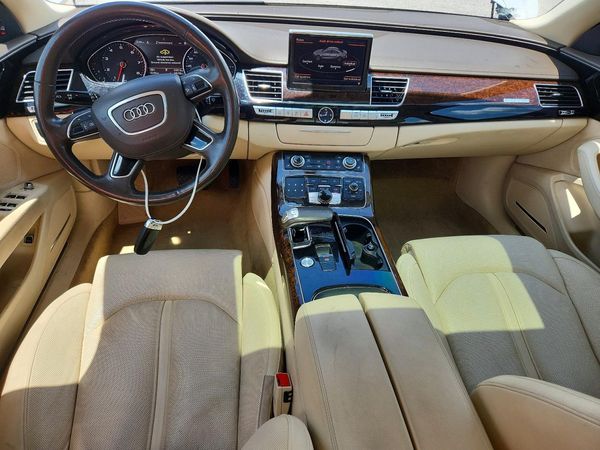 2014 AUDI A8