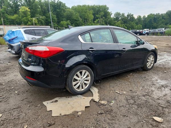 2015 KIA FORTE