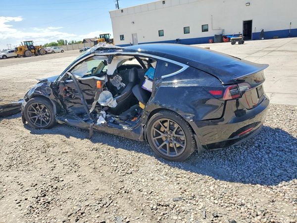 2018 TESLA MODEL 3 — DSRA