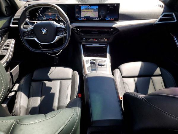 2025 BMW 330XI