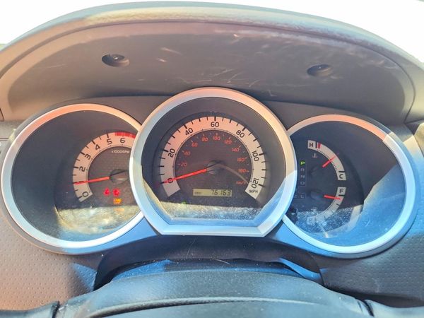 2015 TOYOTA TACOMA Delux Grade