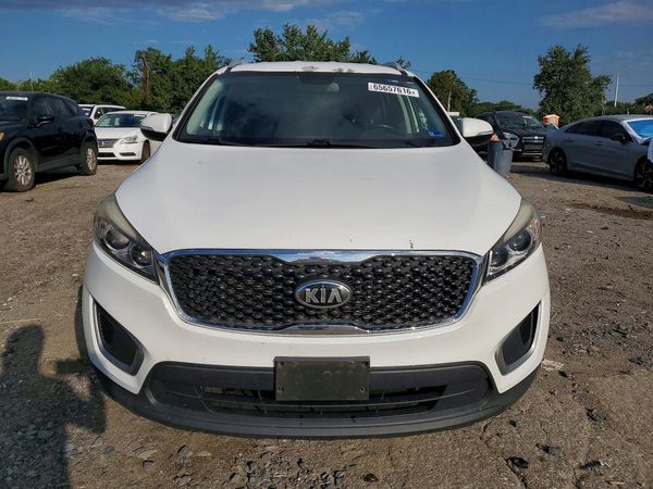 2016 KIA SORENTO L / LX