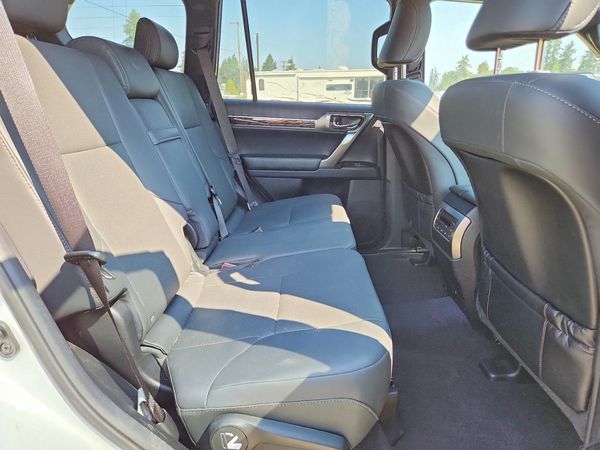2022 LEXUS GX