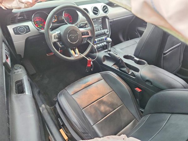 2017 FORD MUSTANG I4 Coupe