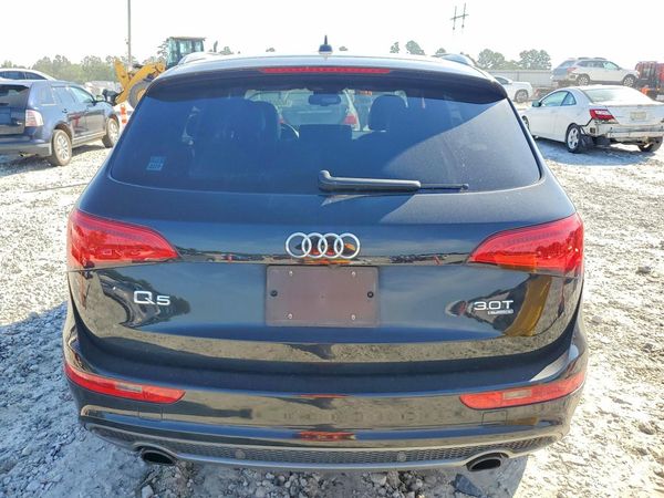 2013 AUDI Q5 Premium Plus