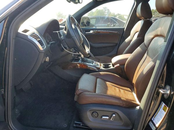 2013 AUDI Q5 Premium Plus