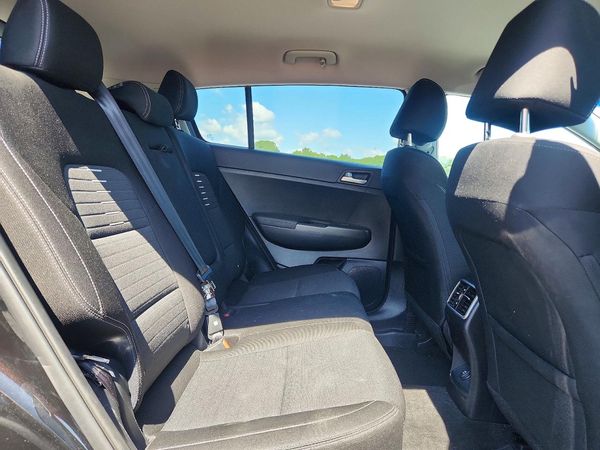 2021 KIA SPORTAGE