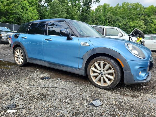 2018 MINI COOPER
