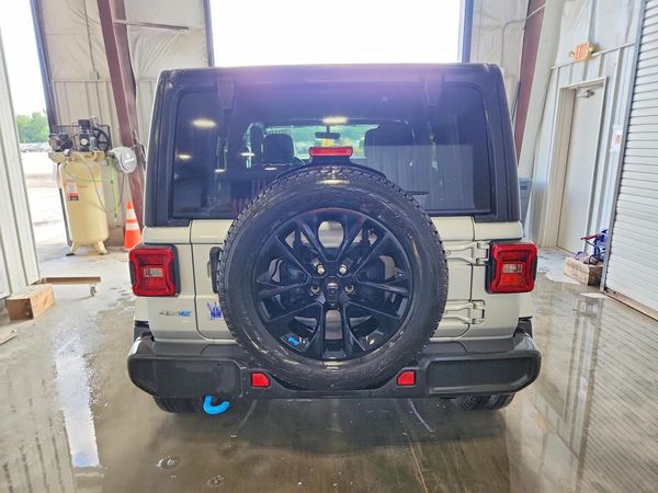2022 JEEP WRANGLER UNLIMITED SAHARA 4XE