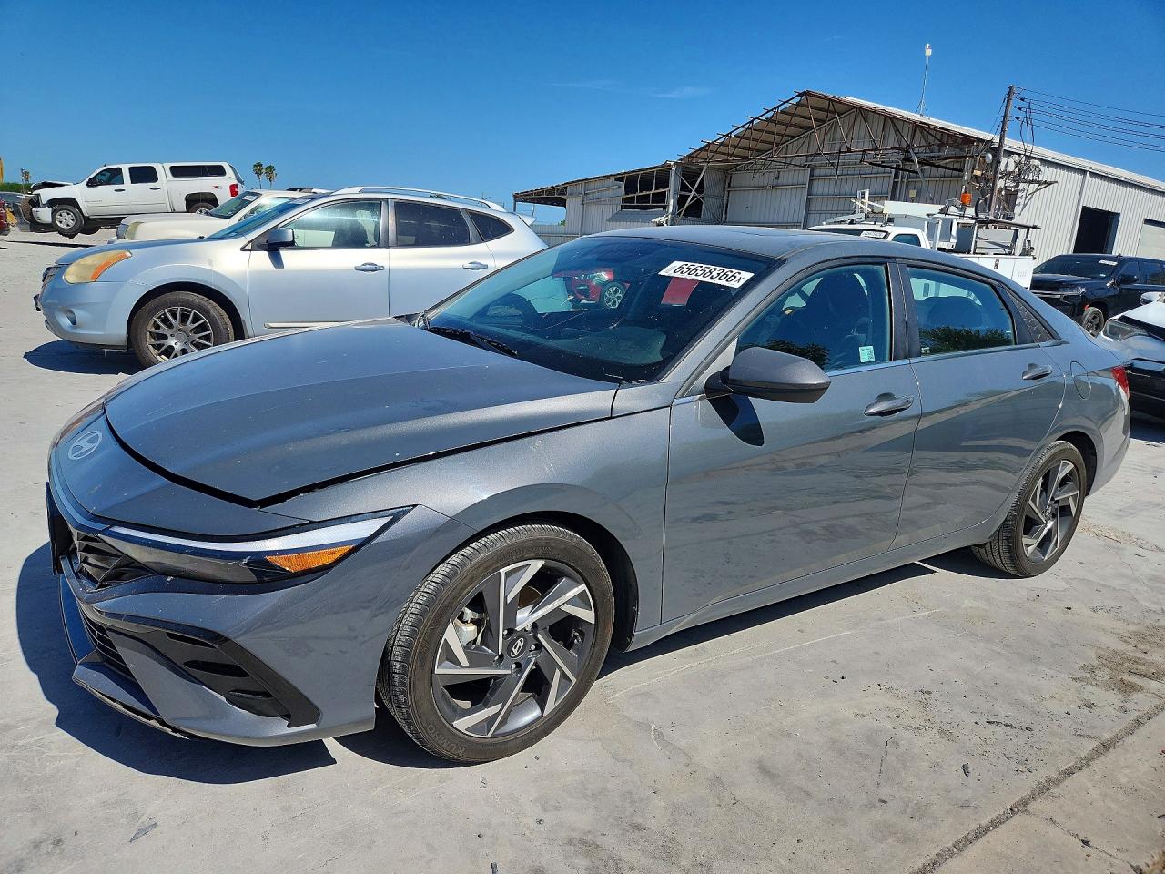 2024 HYUNDAI ELANTRA