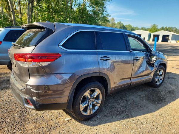 2019 TOYOTA HIGHLANDER Ltd/Ltd Platinum