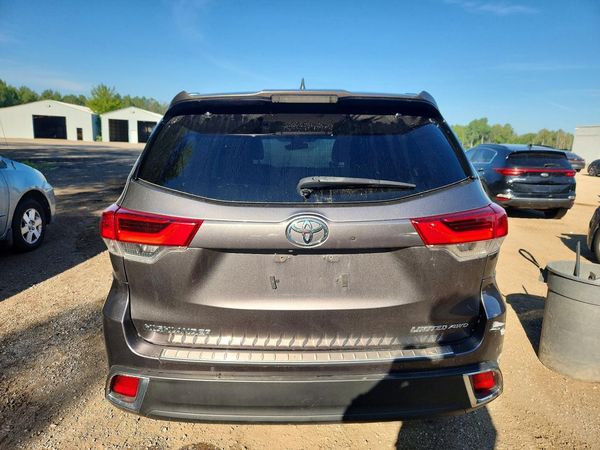 2019 TOYOTA HIGHLANDER Ltd/Ltd Platinum
