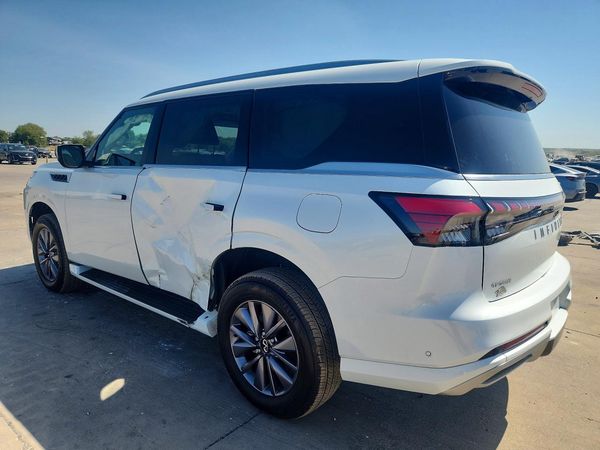 2026 INFINITI QX80
