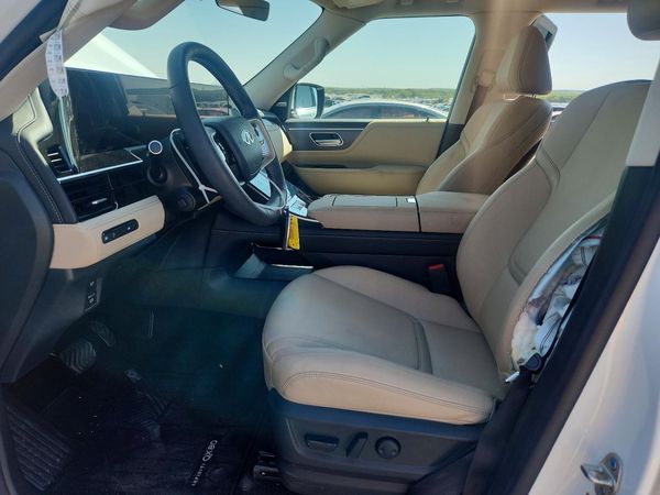 2026 INFINITI QX80