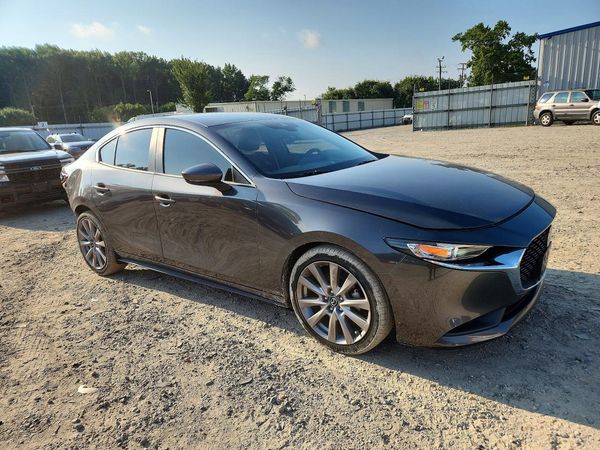 2021 MAZDA 3