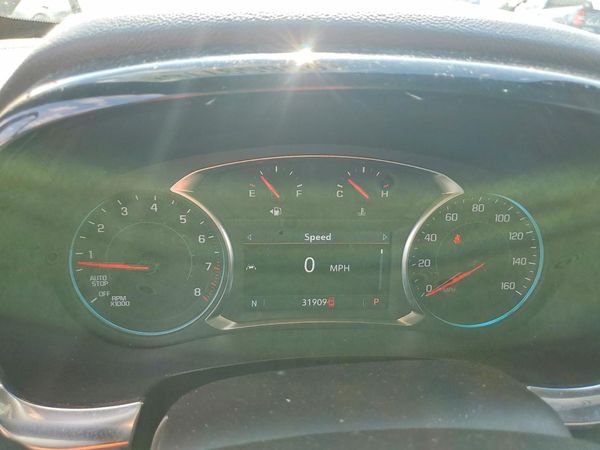 2023 CHEVROLET TRAVERSE LT