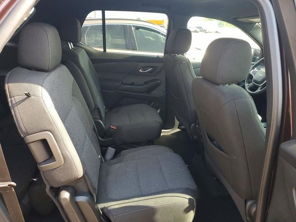 2023 CHEVROLET TRAVERSE LT
