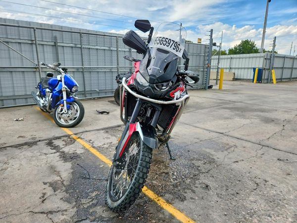 2022 HONDA CRF1100