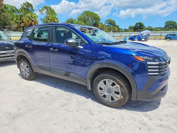 2019 NISSAN KICKS S