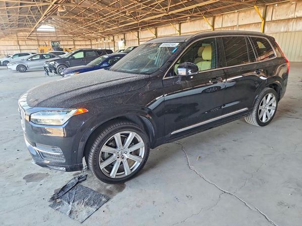 2016 VOLVO XC90