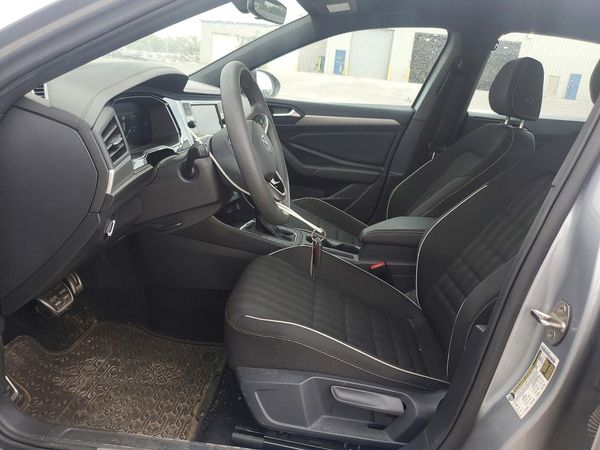 2023 VOLKSWAGEN JETTA