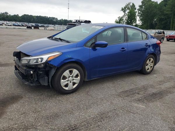 2017 KIA FORTE LX Base
