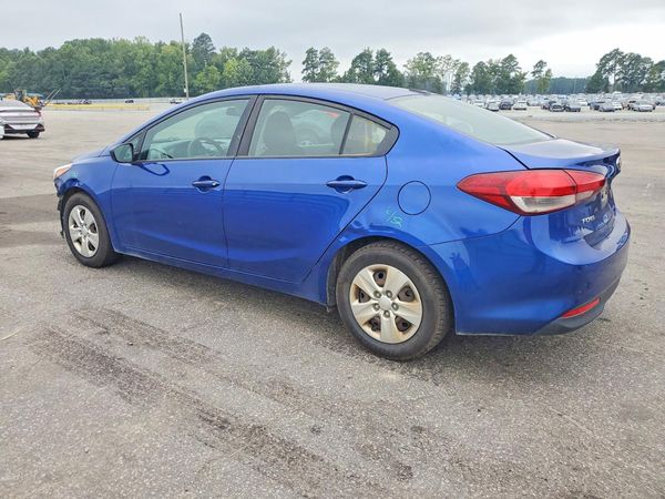 2017 KIA FORTE LX Base