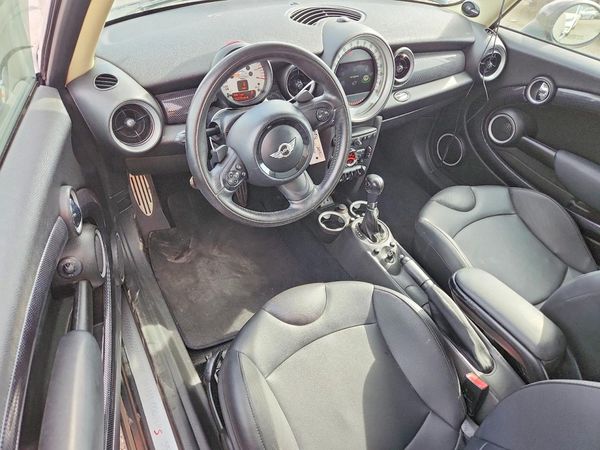 2013 MINI COOPER