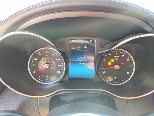 2020 MERCEDES-BENZ GLC